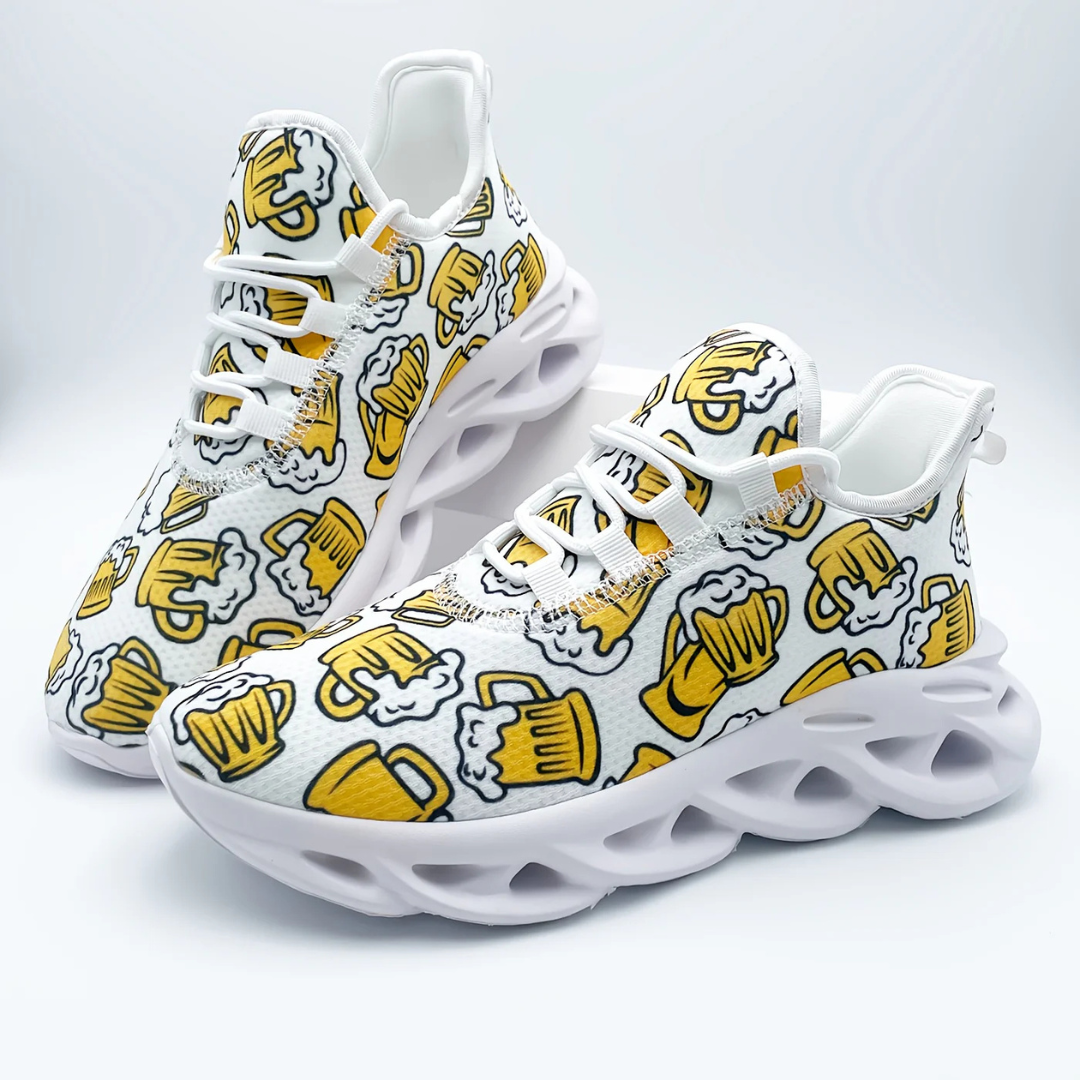 Unisex Oktoberfest Sneaker | Lässige Bierfest Sportschuhe mit Bierkrug-Print