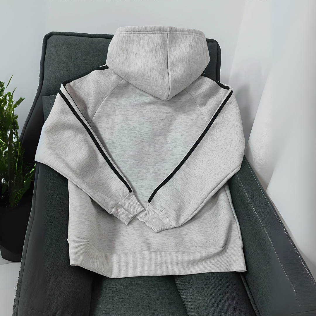 Ingrid Oktoberfest Hoodie | Sportlicher Bierfest Kapuzenpullover mit Brezel-Motiv für Damen