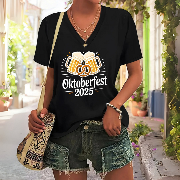 Marlene Oktoberfest T-Shirt | Lässiges Bierfest V-Neck Shirt mit Brezel-Motiv für Damen