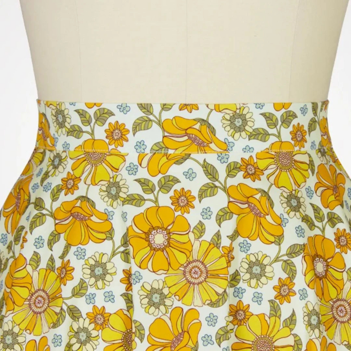 Marlene Blütenrock Oktoberfest | Fröhlicher Damen Rock aus Baumwolle mit Blumenmuster