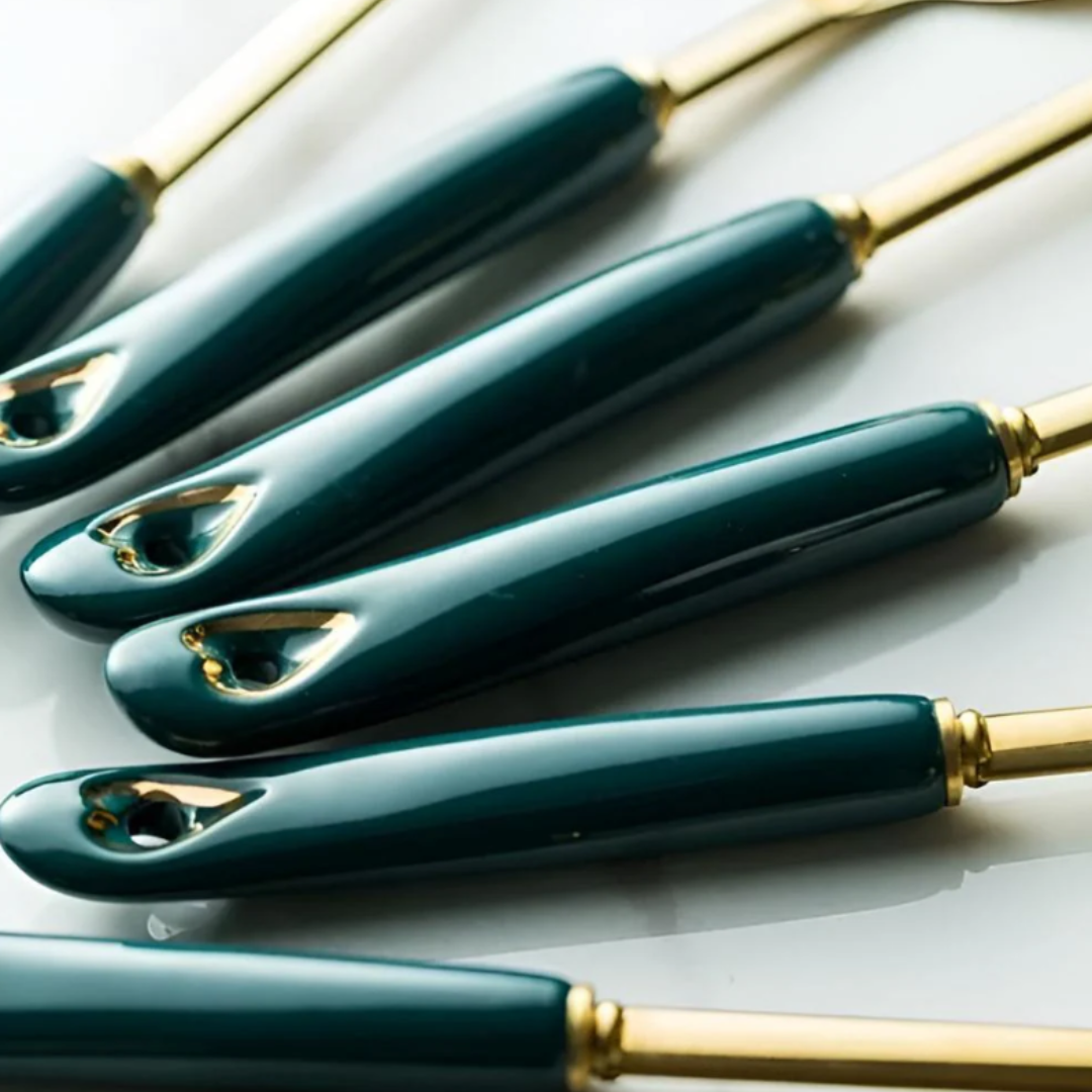 Golden Edelstahl Küchenutensilien-Set | Premium Kochbesteck mit Aufbewahrungsständer