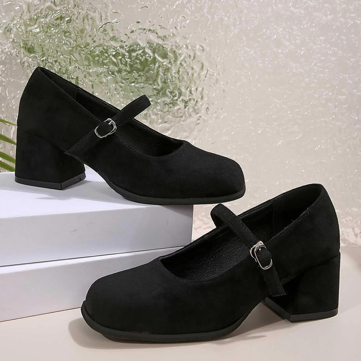Viktoria Oktoberfest Pumps | Festliche Wildlederlook-Spangenpumps mit Schnalle für Damen