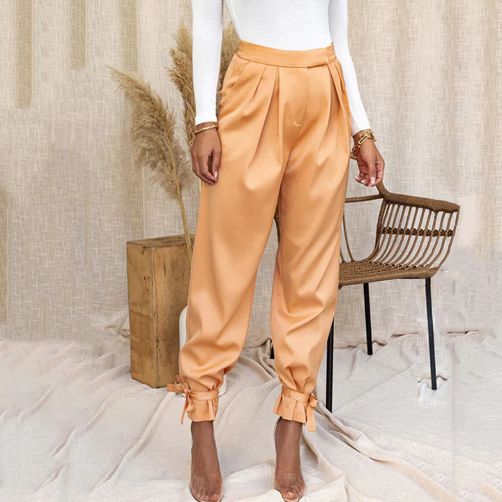 Claudia Satin-Hose | Elegante High-Waist Hose mit Schnürung für Frauen