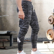 Tom Jogginghose Herren | Dehnbare Slim Fit Sporthose mit Seitentaschen für Fitness Training