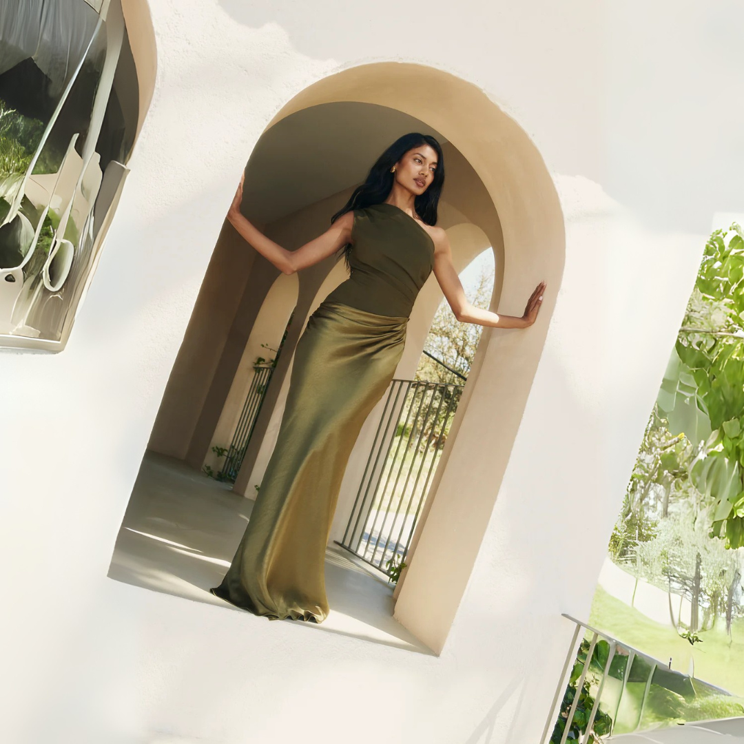 Helga One-Shoulder Kleid | Elegantes Sommerabendkleid für Frauen
