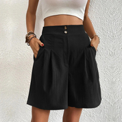 Sophia Shorts | Premium Plissee Damen Bermudas mit Taschen & Knopfverschluss