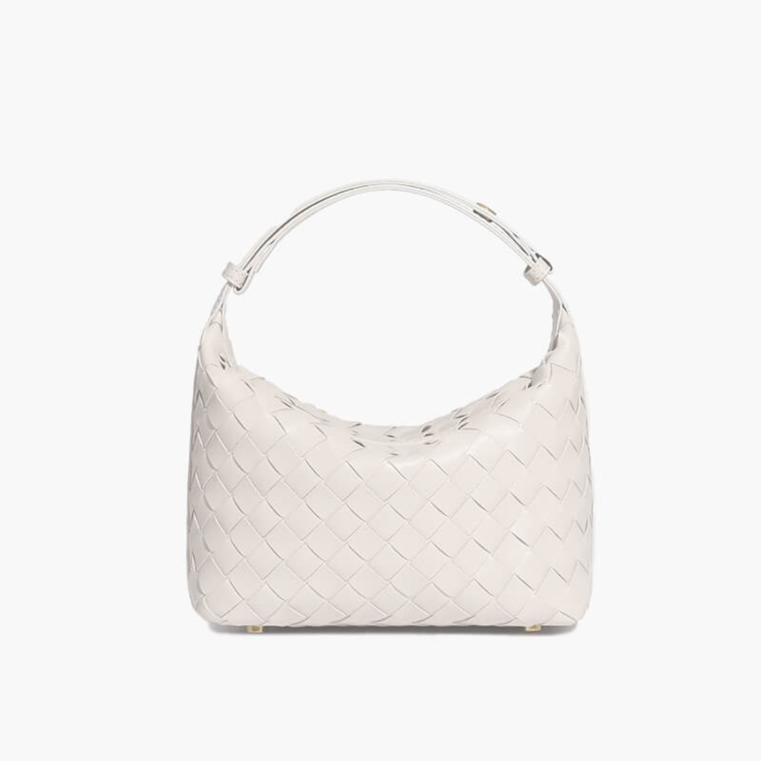 Weiße Designer-Handtasche mit geflochtenem Leder, Hobo-Stil. Luxuriöse Damenmode, elegantes Accessoire, ideal für stilvolle Outfits.