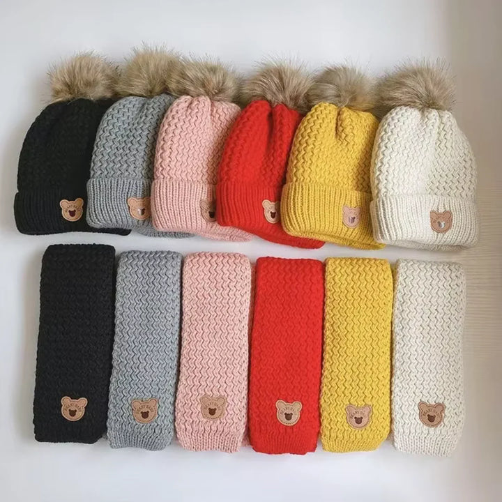 Beary Schal und Mütze | Warme niedliche Winterset für Kinder
