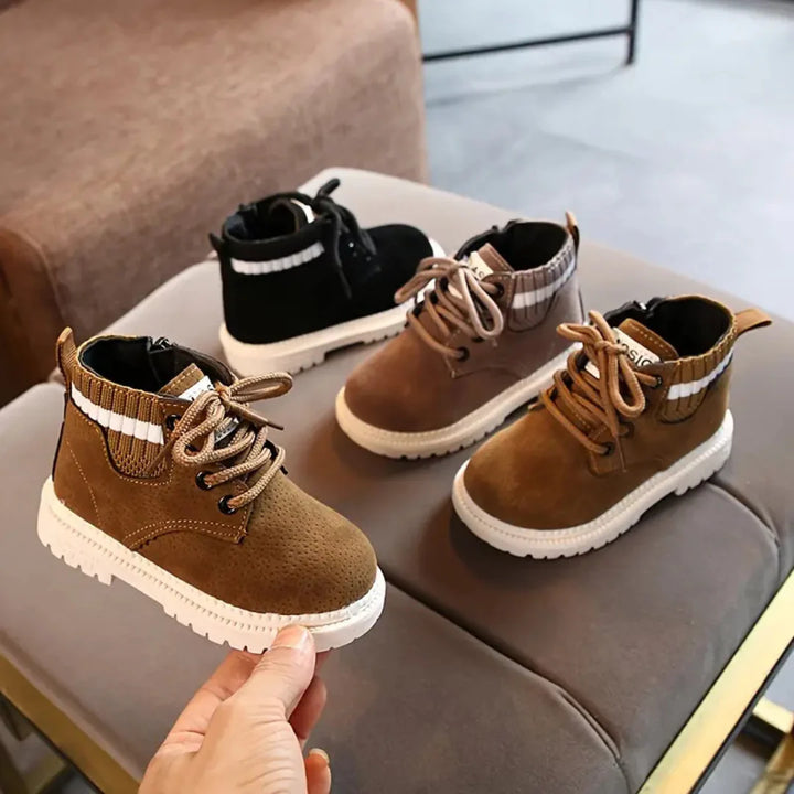 Baby Stiefel | Perfekte, gut sitzende Stiefel für die ersten Schritte