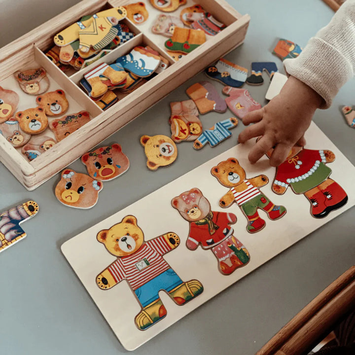 Verkleide-Freunde Holzpuzzle