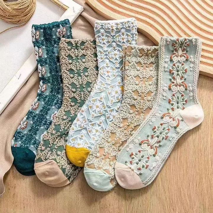 Magdalena Strümpfe Oktoberfest | Elegante Damen Socken mit Spitzendetails
