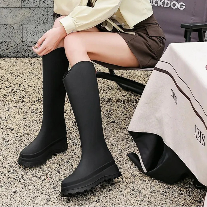 Regenstiefel für den Herbst - Wasserdichte hohe Gummistiefel mit rutschfester Sohle für Damen