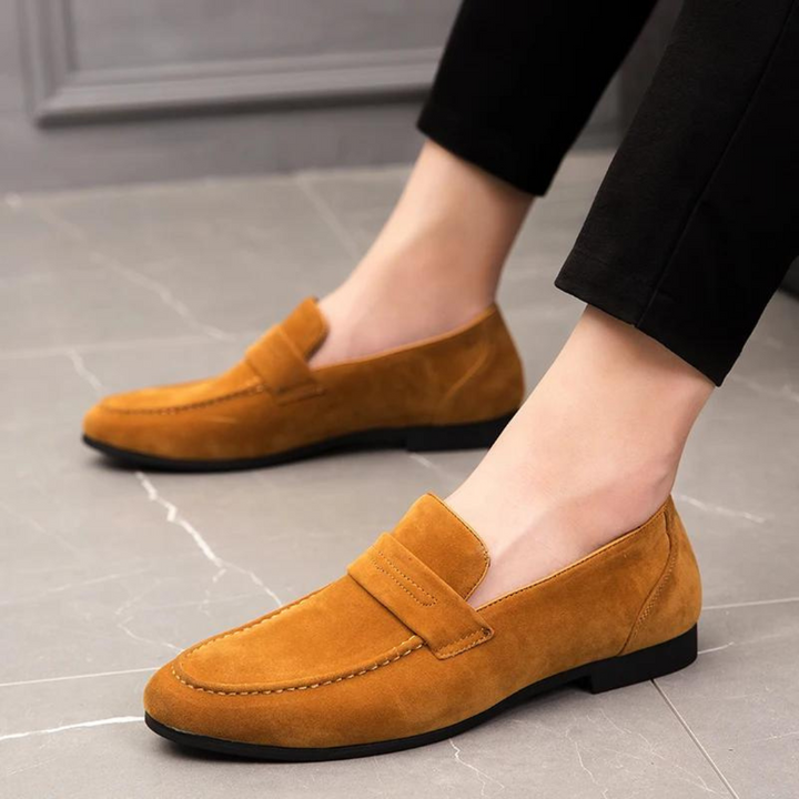 Felix Loafers | Bequeme Loafers mit niedrigem Absatz und spitzem Zehendesign