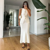Helga 2-teiliges Set | Modisches Damen Set mit Knopfleiste und Rundhals