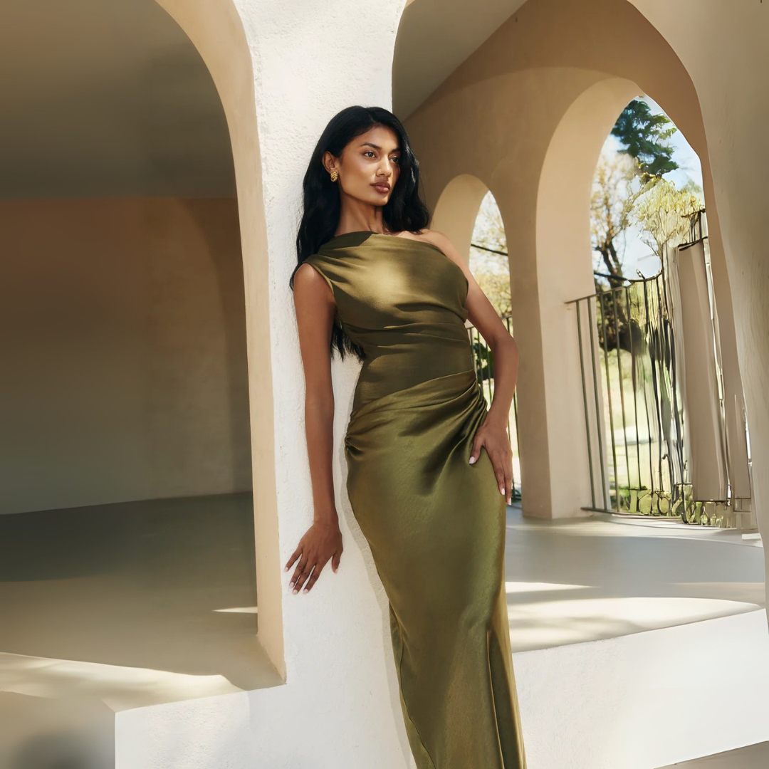 Helga One-Shoulder Kleid | Elegantes Sommerabendkleid für Frauen