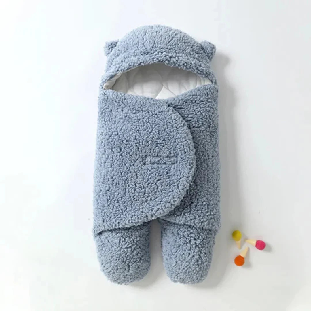 Snugglebear Einschlagdecke | Superweicher, gefütterter und warmer Baby-Schlafsack mit Kapuze