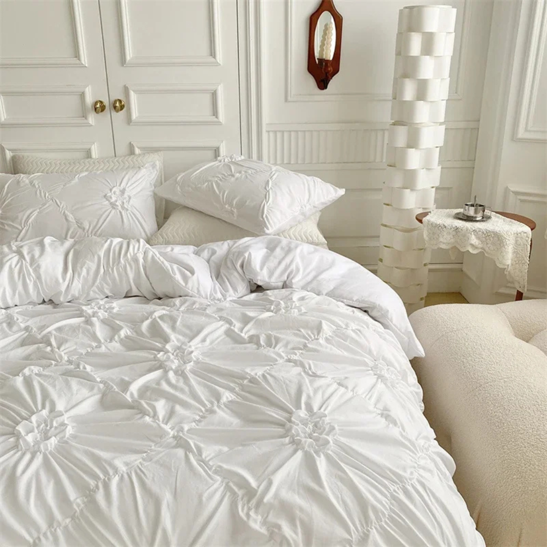 Ruffle Flower Bettbezug-Set | Elegantes Pinch-Pleat Design für luxuriösen Schlafkomfort