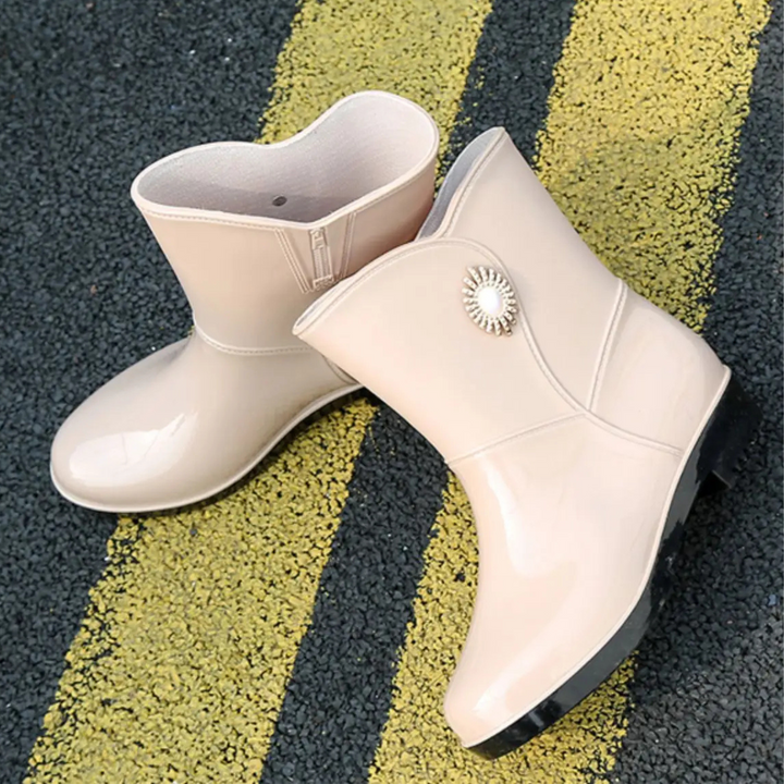 Regenstiefel für den Herbst - Wasserdichte Gummistiefel mit Blumen-Dekor und Profilsohle für Damen