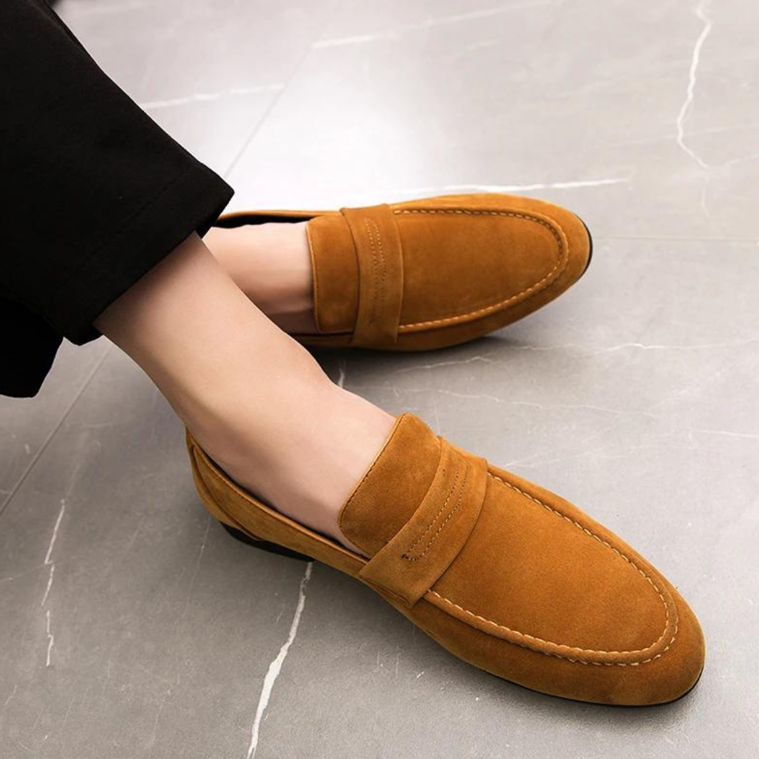 Felix Loafers | Bequeme Loafers mit niedrigem Absatz und spitzem Zehendesign