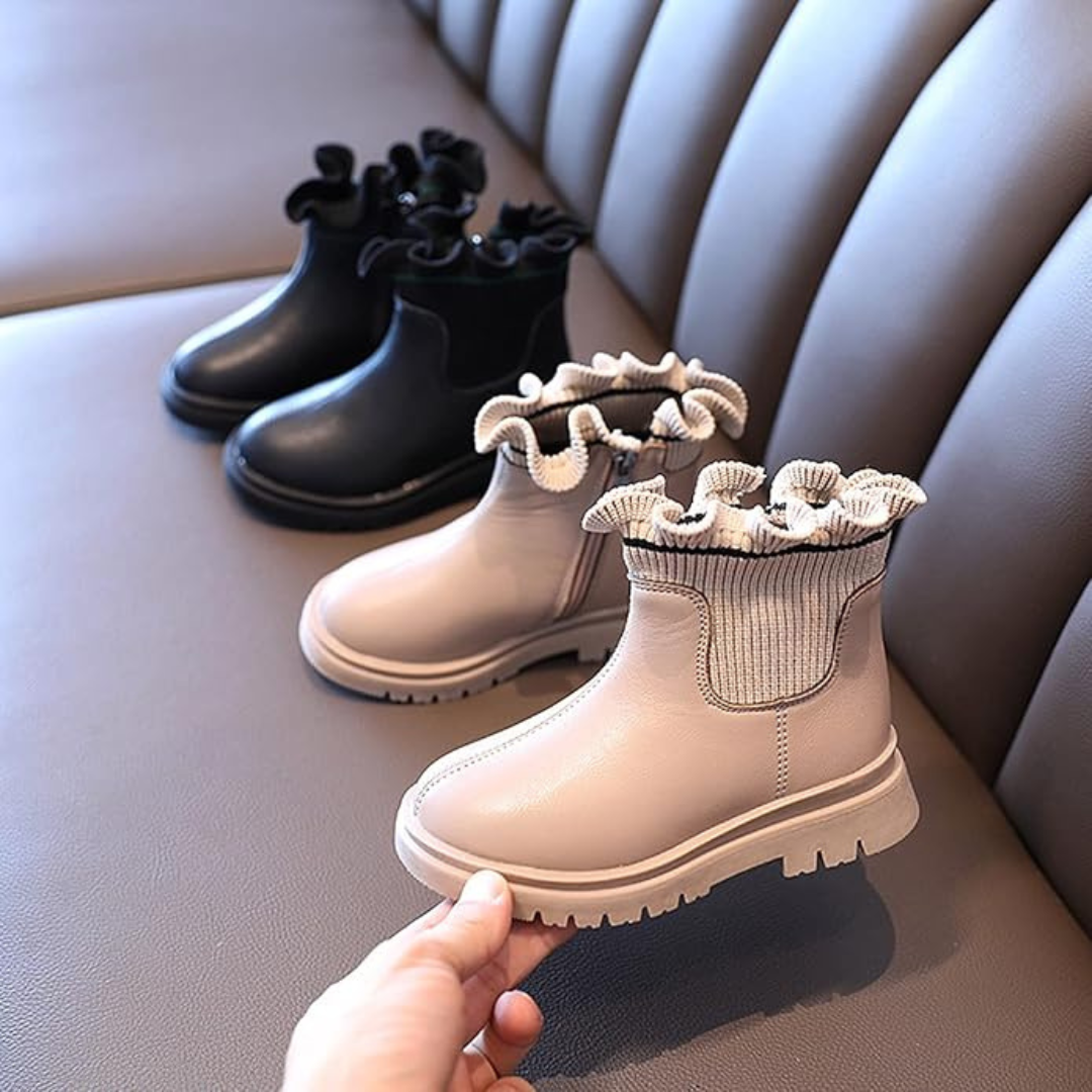 Kinder Stiefel | Perfekte, modische und gut sitzende Stiefel für die ersten Schritte