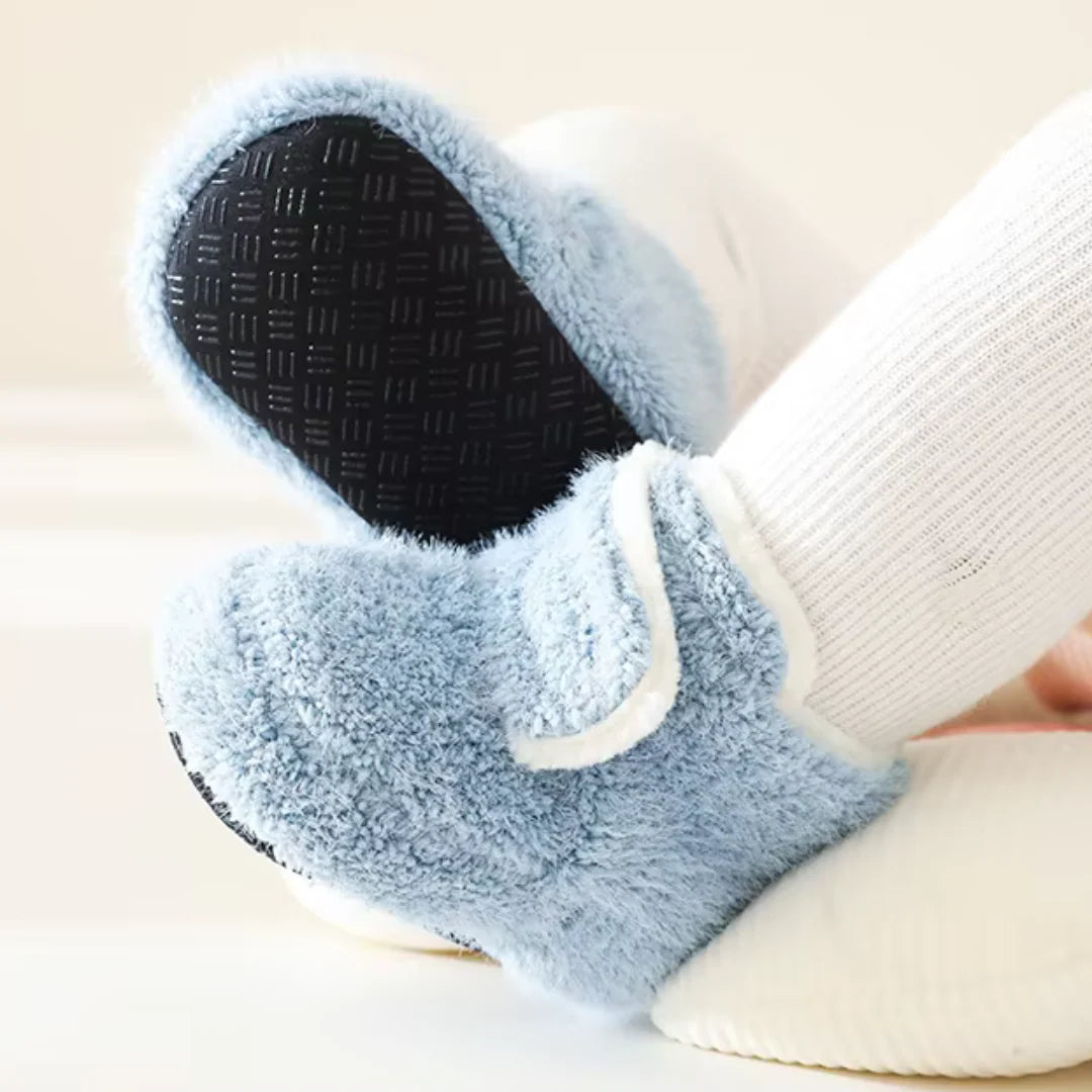 Fluffy Comfy Booties | Warme Socken-Hausschuhe mit Teddyfutter für Kinder