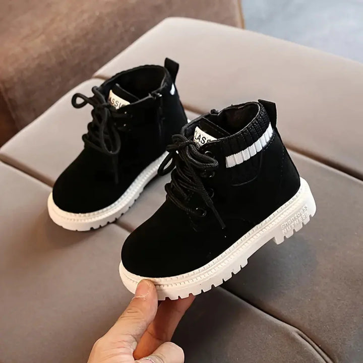 Baby Stiefel | Perfekte, gut sitzende Stiefel für die ersten Schritte