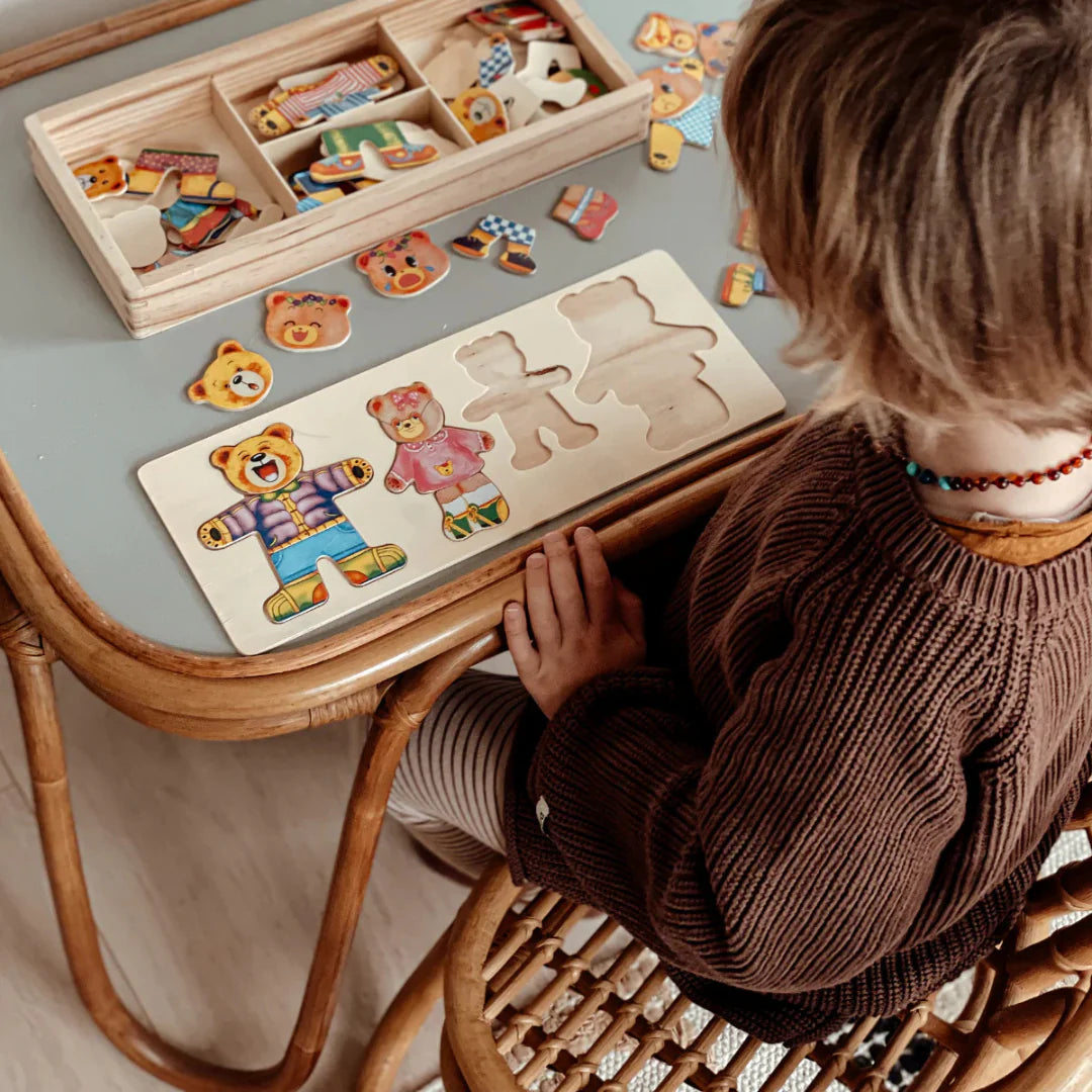 Verkleide-Freunde Holzpuzzle