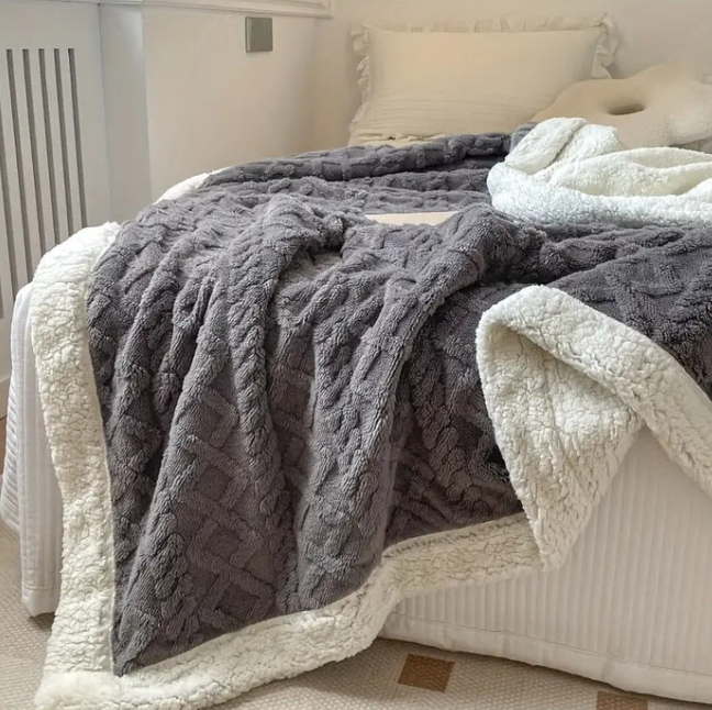 Sherpa Kuscheldecke | Weiche wendbare Decke für ganzjährigen Komfort