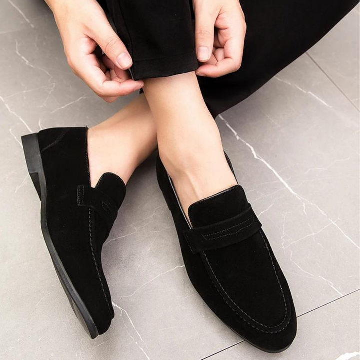 Felix Loafers | Bequeme Loafers mit niedrigem Absatz und spitzem Zehendesign