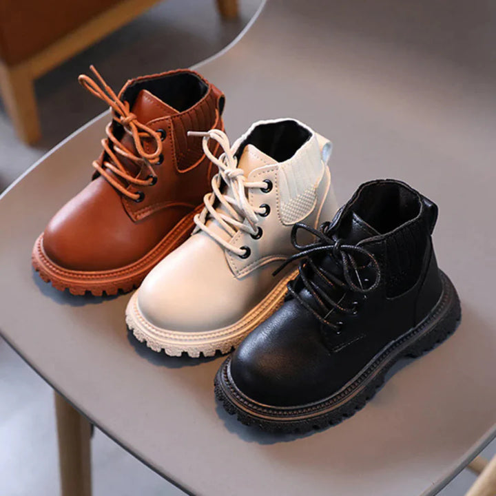 Timber Kinderstiefel | Warme und robuste Winterstiefel mit weitem Einstieg