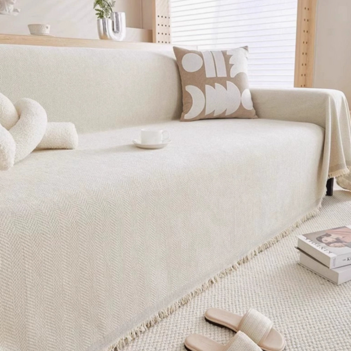 Minimalistischer Sofabezug | Wasserabweisender Möbelschutz mit Quasten-Detail für moderne Wohnräume
