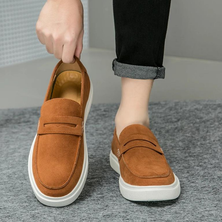 Max Loafers | Premium-Leder-Slipper mit weißen Sohlen