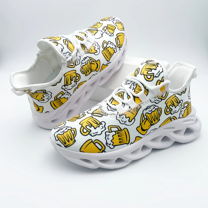Unisex Oktoberfest Sneaker | Lässige Bierfest Sportschuhe mit Bierkrug-Print
