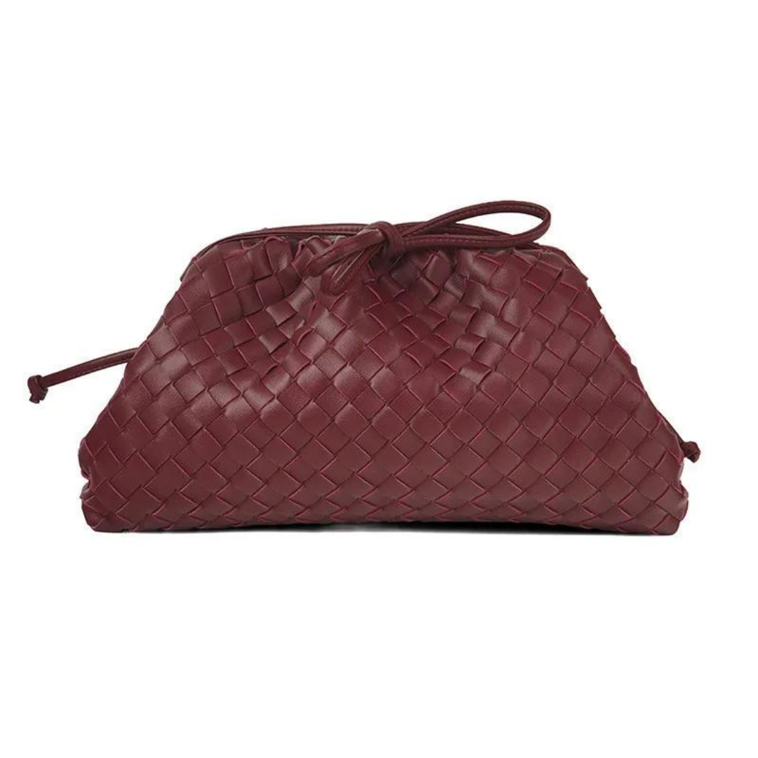 Bordeauxrote, geflochtene Lederhandtasche mit Kordelzug, elegantes Design, modisches Accessoire, Damenmode, hochwertige Verarbeitung.