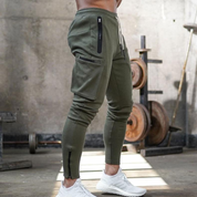 Tom Jogginghose Herren | Dehnbare Slim Fit Sporthose mit Seitentaschen für Fitness Training