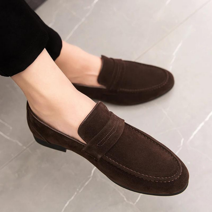 Felix Loafers | Bequeme Loafers mit niedrigem Absatz und spitzem Zehendesign