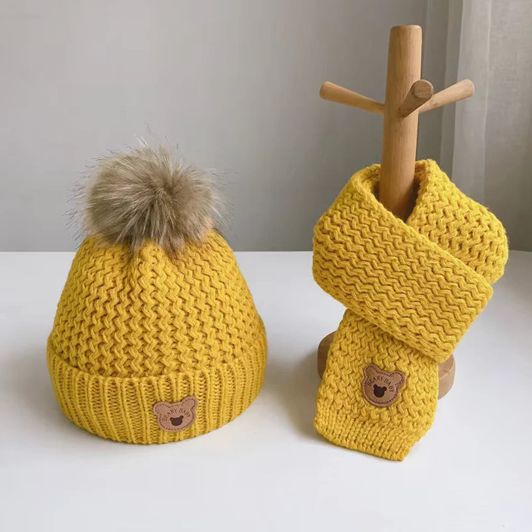 Beary Schal und Mütze | Warme niedliche Winterset für Kinder