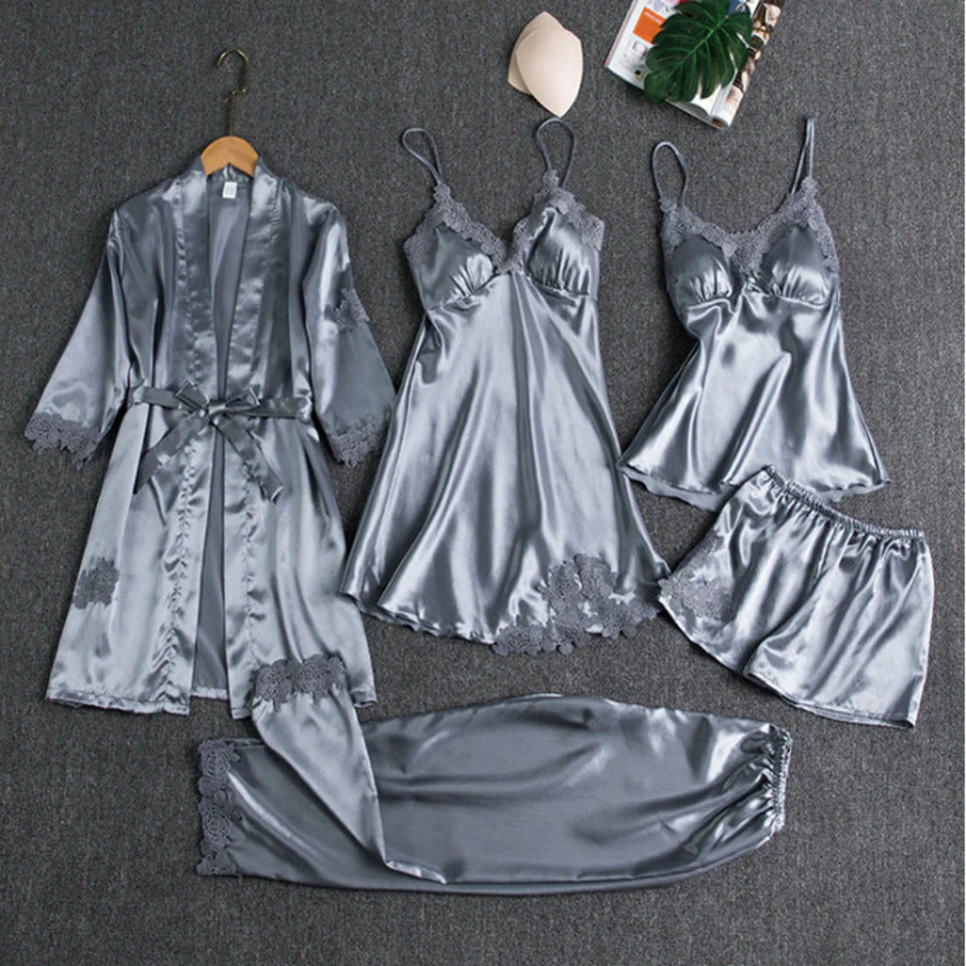 Charlotte Satinset | Luxuriöses Damen Pyjama Set mit Spitze Morgenmantel Nachthemd Hose & Top