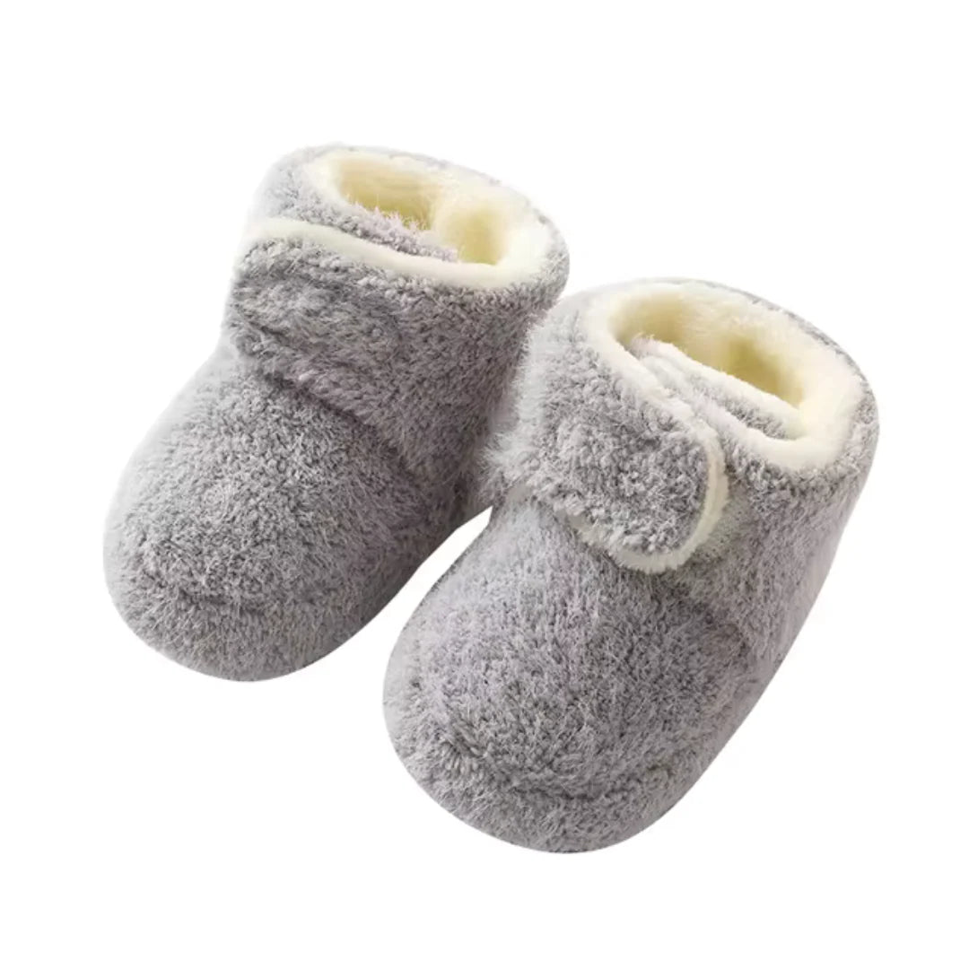 Fluffy Comfy Booties | Warme Socken-Hausschuhe mit Teddyfutter für Kinder