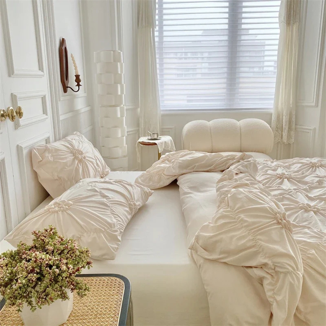 Ruffle Flower Bettbezug-Set | Elegantes Pinch-Pleat Design für luxuriösen Schlafkomfort