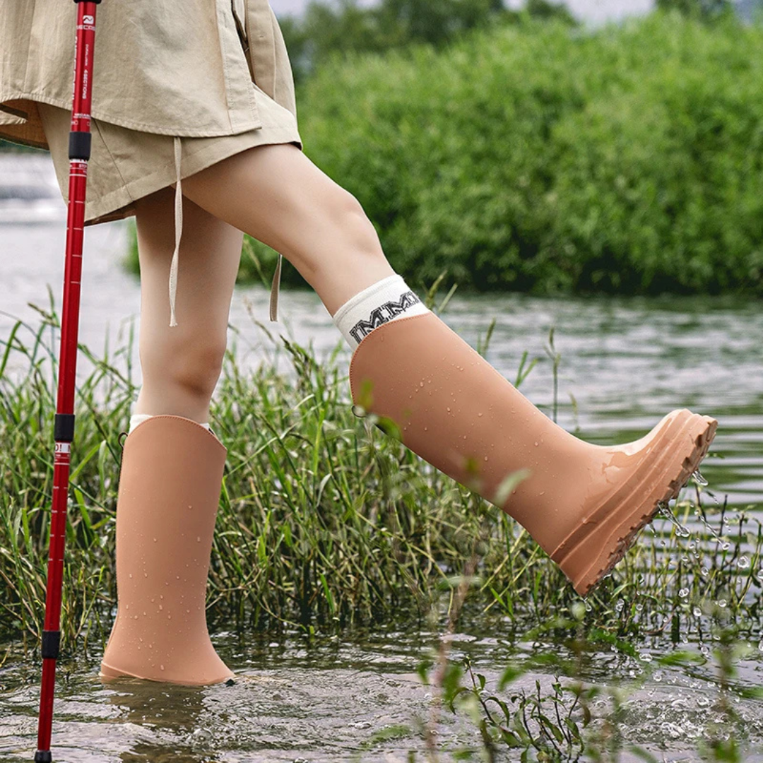 Regenstiefel für den Herbst - Wasserdichte hohe Gummistiefel mit rutschfester Komfort Sohle für Damen