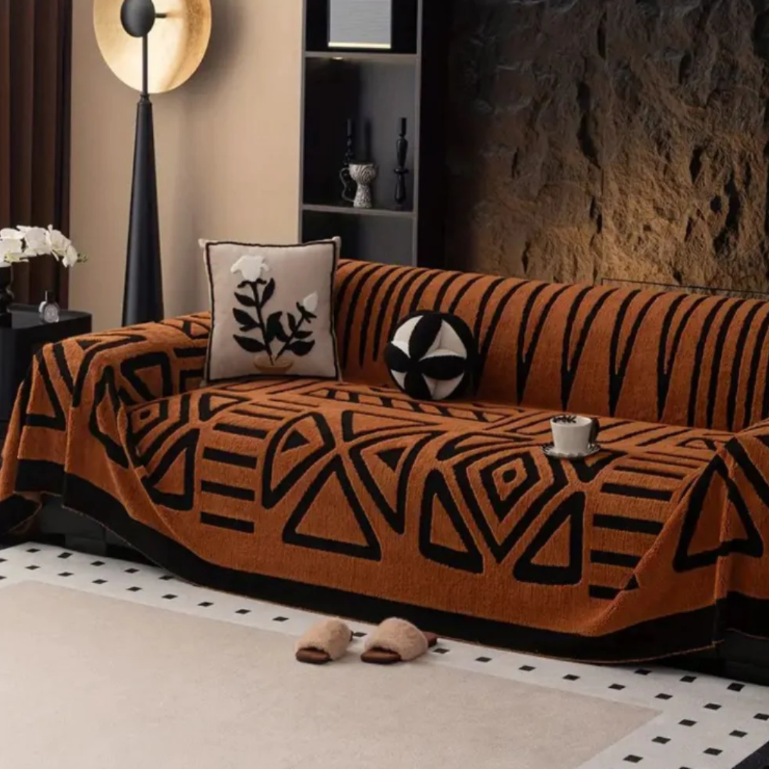 Luxury Maze Sofahusse | Stilvoller Schutz vor Flecken und Tierhaaren