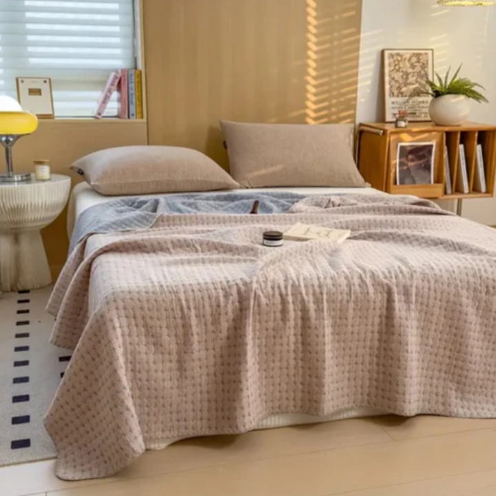 Matelassé Seersucker Wendedecke | Nordische Baumwolldecke mit Jacquard-Muster