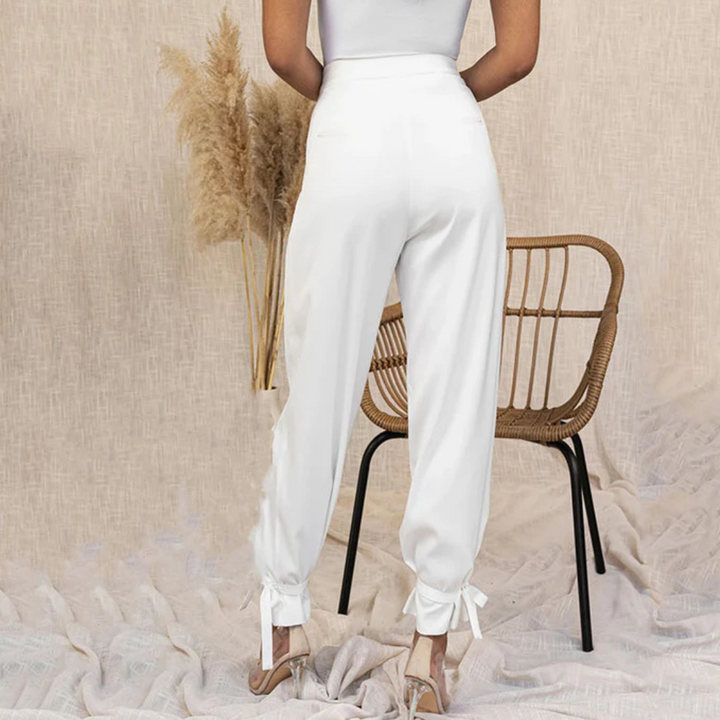 Claudia Satin-Hose | Elegante High-Waist Hose mit Schnürung für Frauen