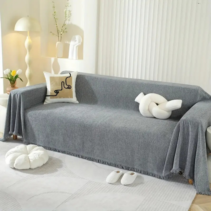 Minimalistischer Sofabezug | Wasserabweisender Möbelschutz mit Quasten-Detail für moderne Wohnräume