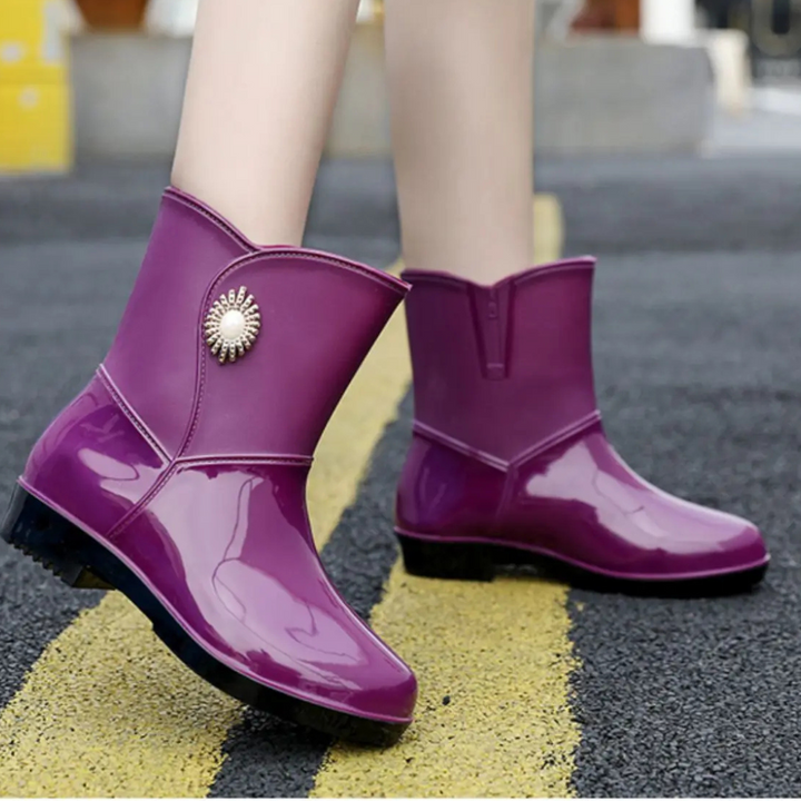 Regenstiefel für den Herbst - Wasserdichte Gummistiefel mit Blumen-Dekor und Profilsohle für Damen