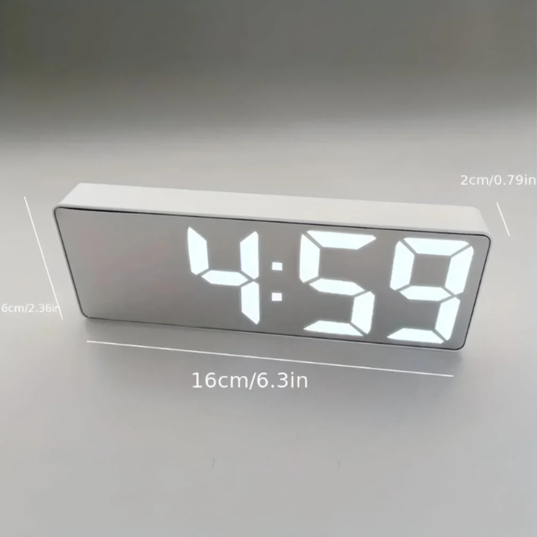 LED Spiegel-Wecker | Digitaler Alarm mit Temperatur- und Datumsanzeige