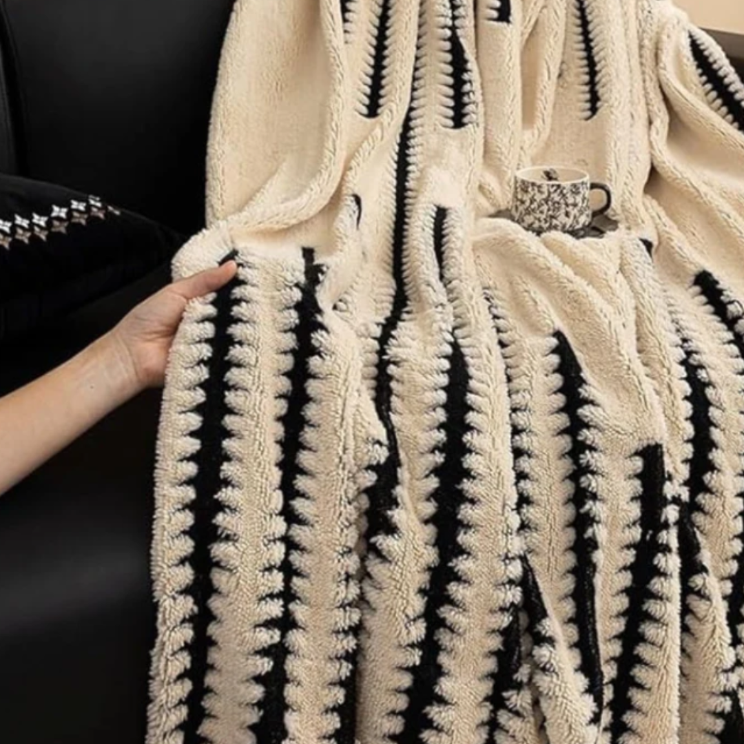 Heritage Plüsch Tufted Sofabezug | Luxuriöser Vintage-Möbelschutz mit geometrischem Muster