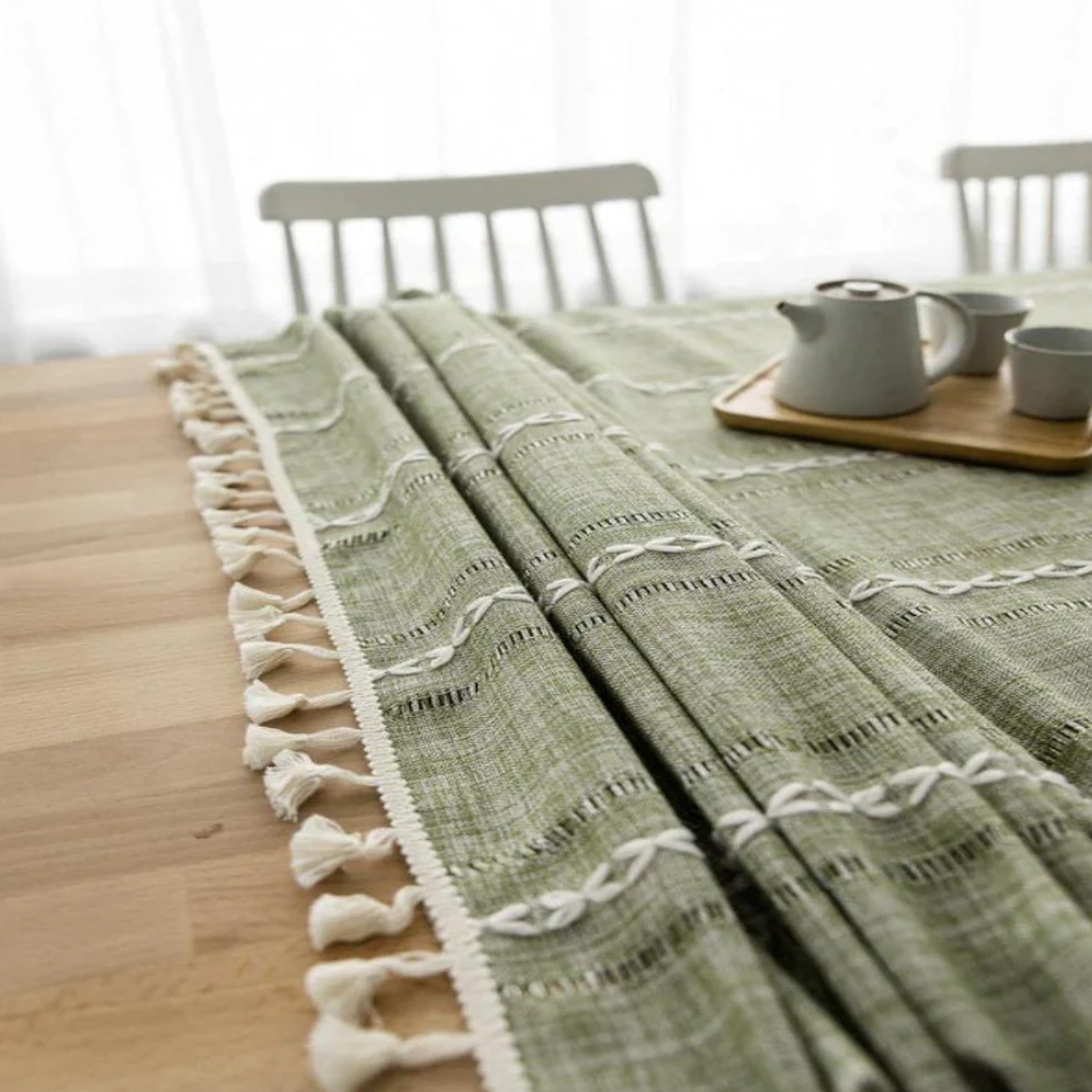 Elegante Baumwoll-Leinen-Tischdecke | Rustikale Tischdecke mit Stickerei und Quastensaum