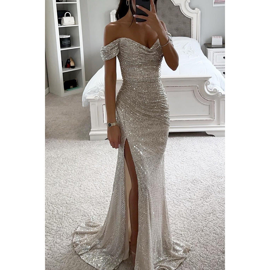 Hilda Kleid | Atemberaubendes schulterfreies Maxikleid mit Pailletten und Falten